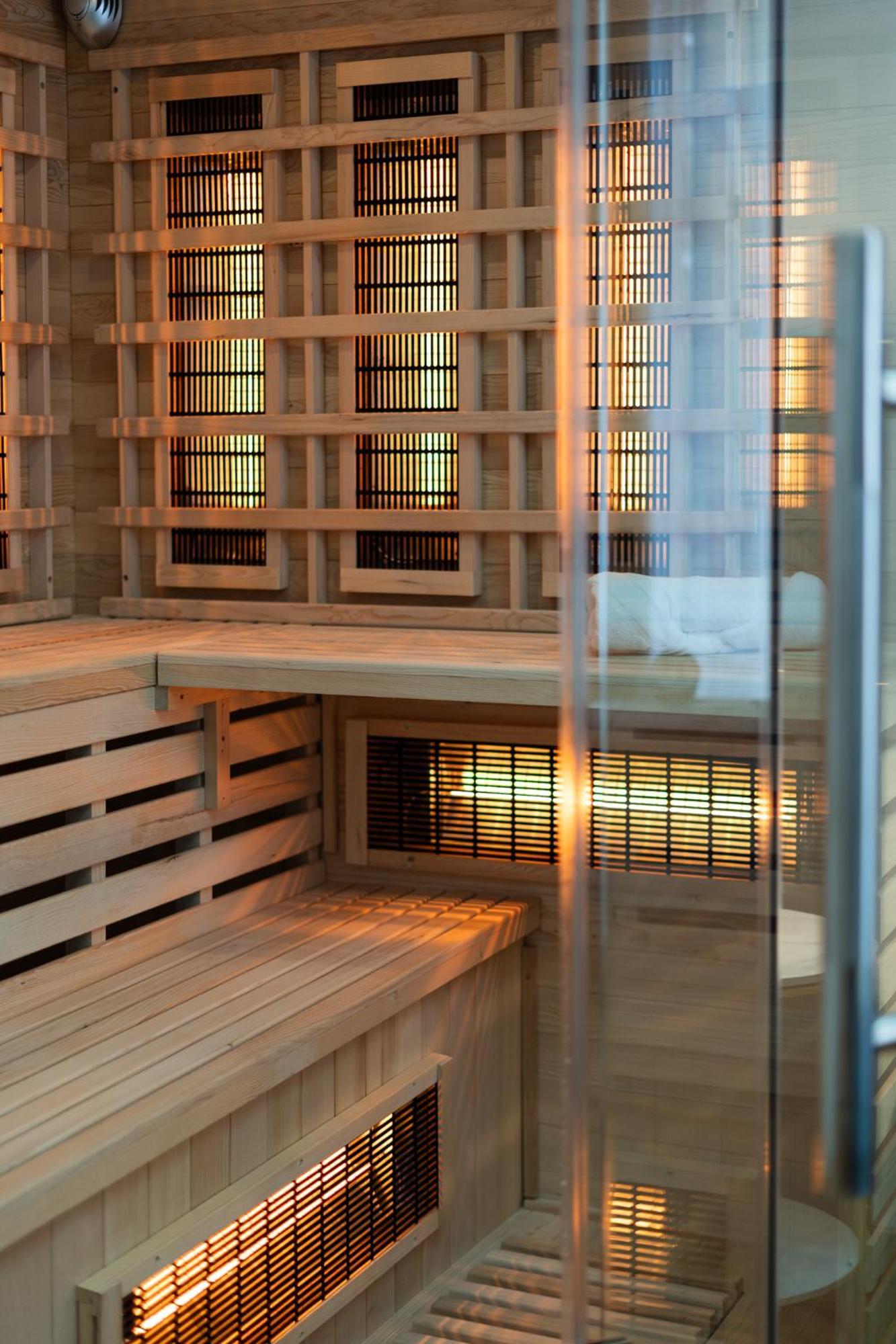 Spa Bedrooms With Sauna&Bath And Free Parking Krasków Exterior foto