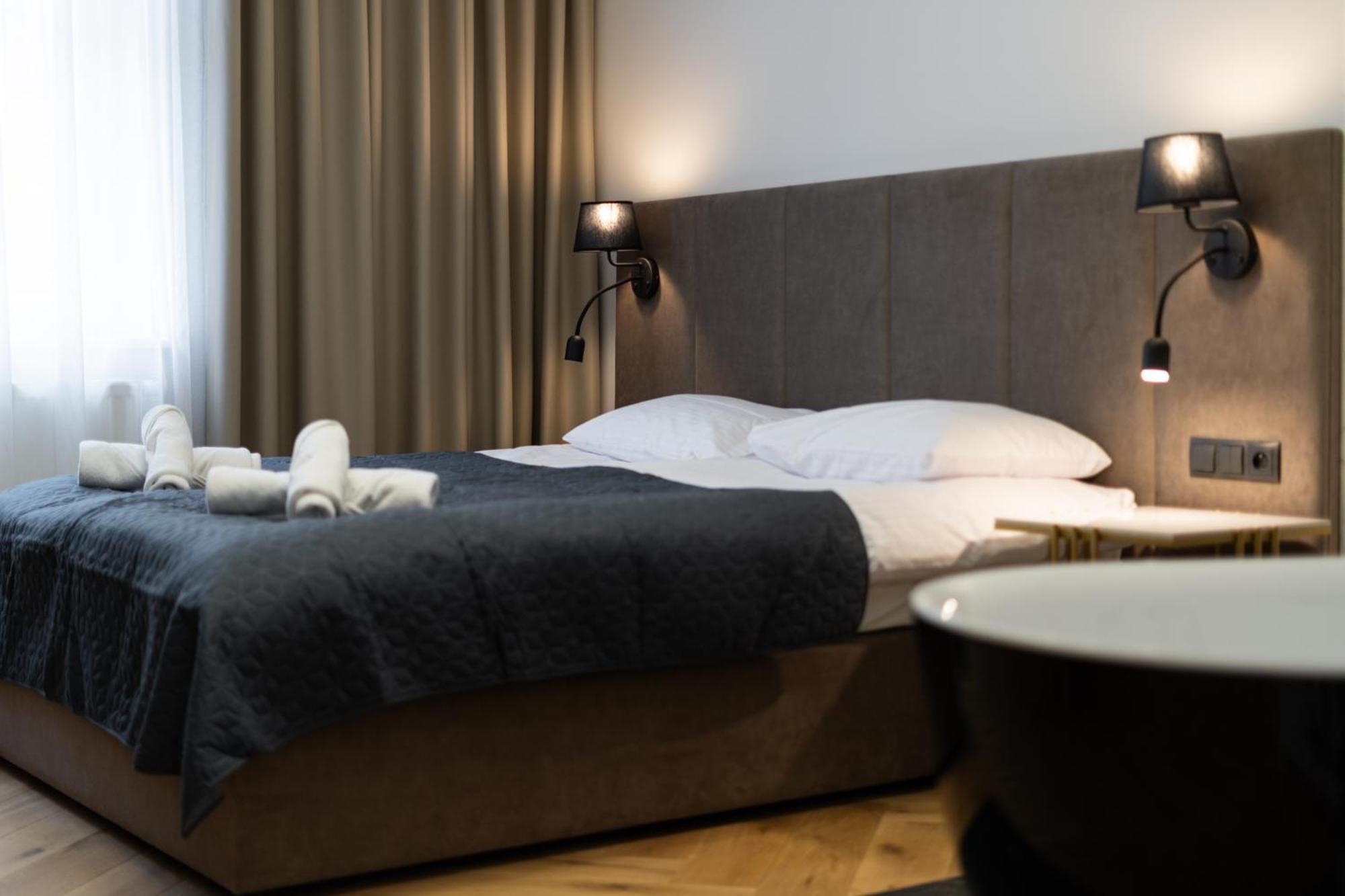 Spa Bedrooms With Sauna&Bath And Free Parking Krasków Exterior foto
